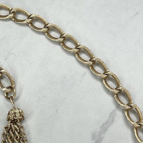 Gold Tone Chain Belt Textured Tassel Charm Boho Small (S) ✨ - Picture 5 of 10